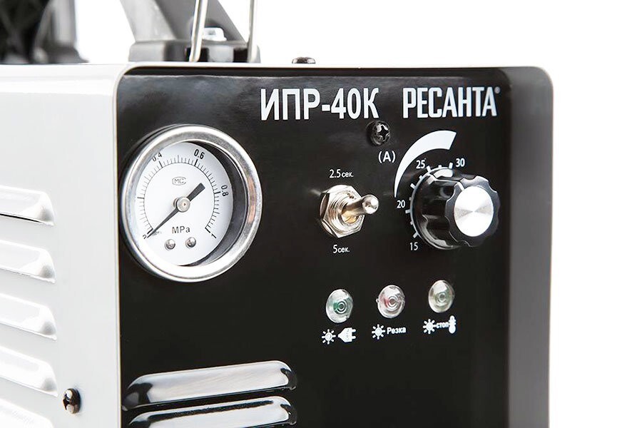 Инверторный плазменный резак ИПР-40К Ресанта (контактный поджиг) в Находке