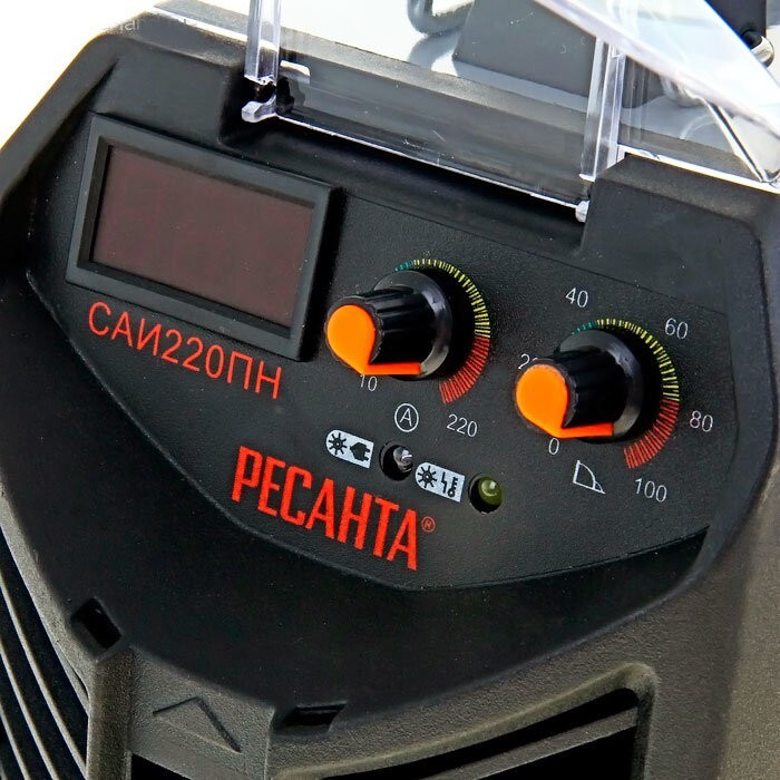 Сварочный аппарат инверторный САИ-220ПН Ресанта в Находке