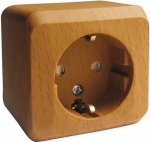 Розетка одинарная ЭТЮД SE накладная со шторками с заземлением бук в Находке