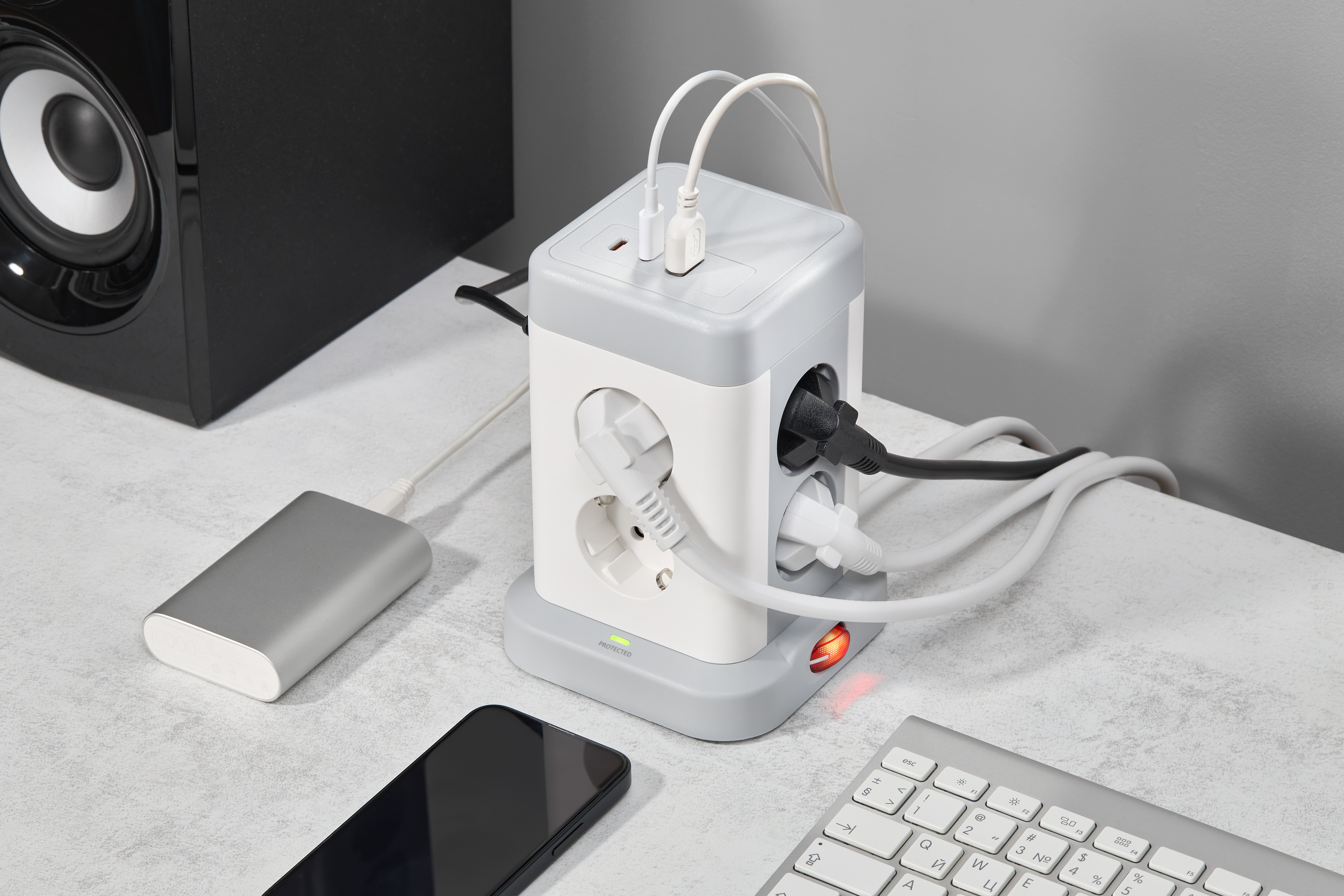 Удлинитель DOMINIC У08K 1,5м 3х1мм2 USB A+C 20Вт серый IEK в Находке
