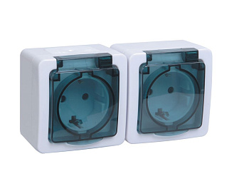 Розетка двойная ГЕРМЕС PLUS IEK с заземлением накладная IP54 дымчатая крышка в Находке