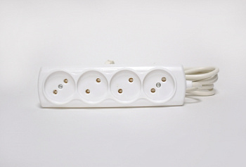 Удлинитель СТАНДАРТ Р16-009 6А 4 гн ПВС 2х0,75 (2м) в Находке