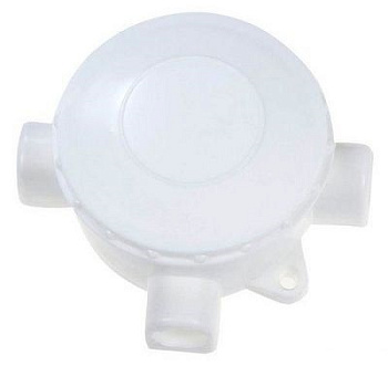 Коробка распределительная для открытой установки 3-х рожковая пластиковая белая в Находке