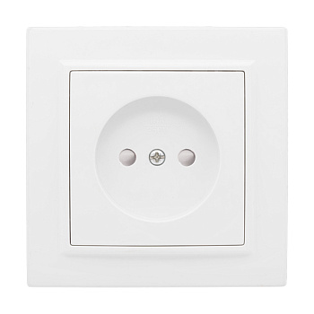 Розетка одинарная со шторками Минск EKF белая в Находке