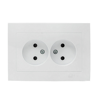 Розетка двойная со шторками Валенсия EKF белая в Находке