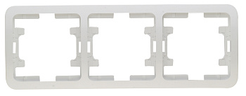 Рамка тройная МИМОЗА MAKEL горизонтальная белая в Находке